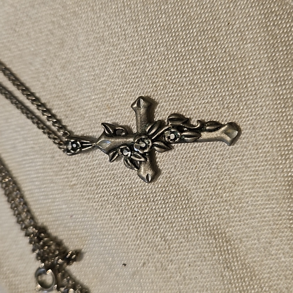 Sterling Silver 999 Cross Crucifix Pendent Necklace